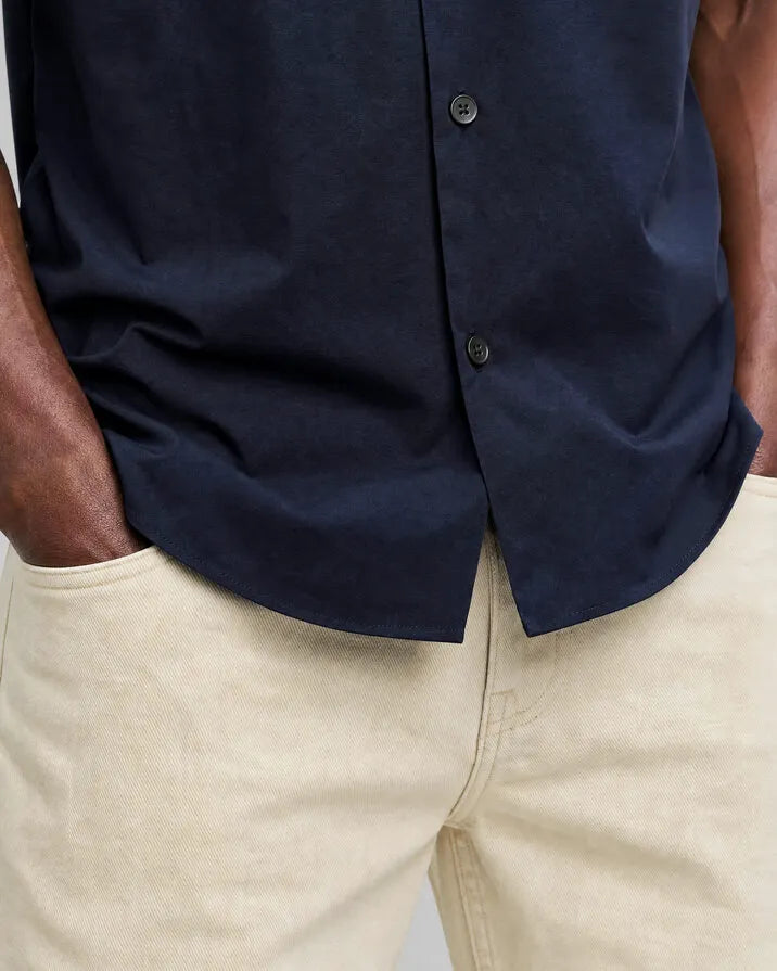 Solid navy blue short-sleeved shirt